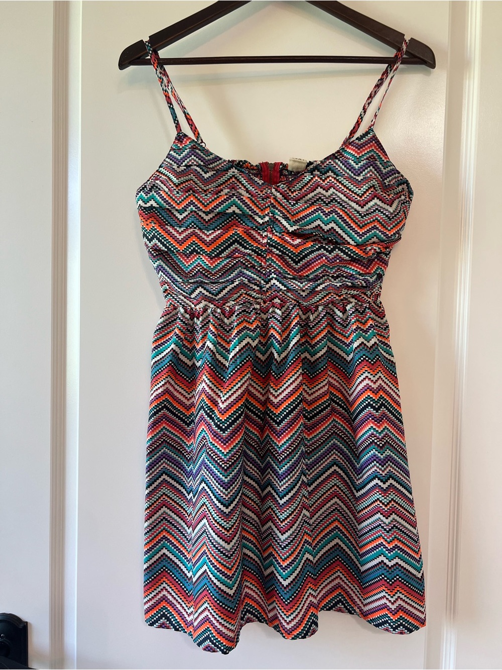 Roxy Chevron Print Strappy Mini Dress Sweetheart Neckline Multicolor Teal Large